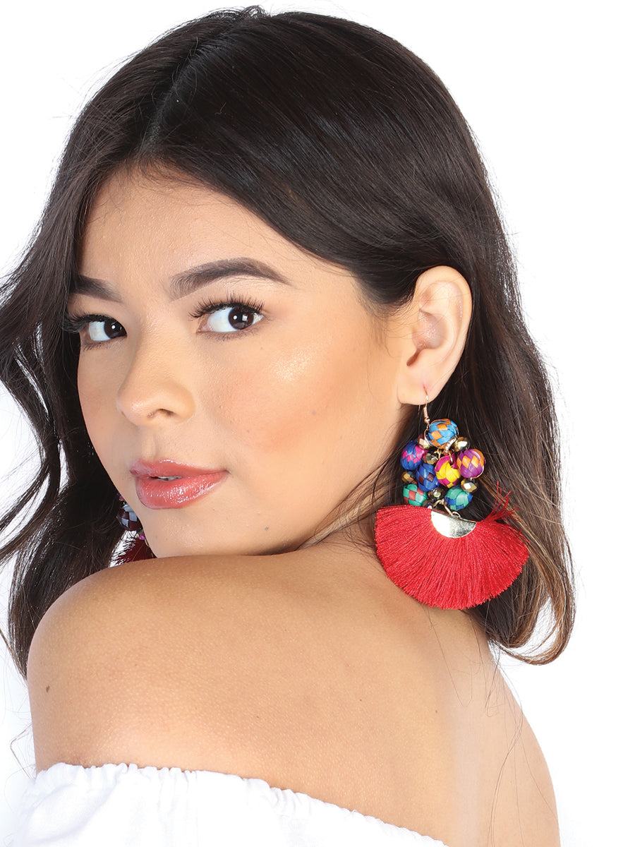 Artisanal Handcrafted Earrings Palm-Silk Thread Red 602571